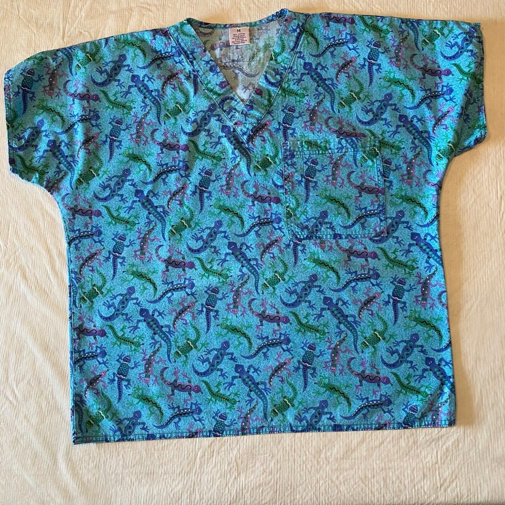 S.C.R.U.B.S. WOMEN'S SCRUB TOP SIZE M
